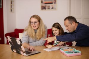 La importancia de involucrarse en la vida escolar de tus hijos